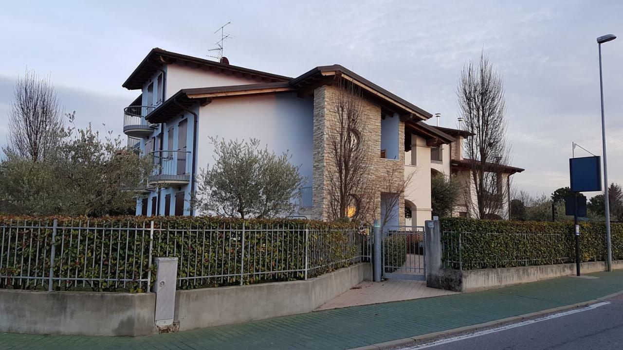 Villa Villacolle Sirmione Eksteriør bilde