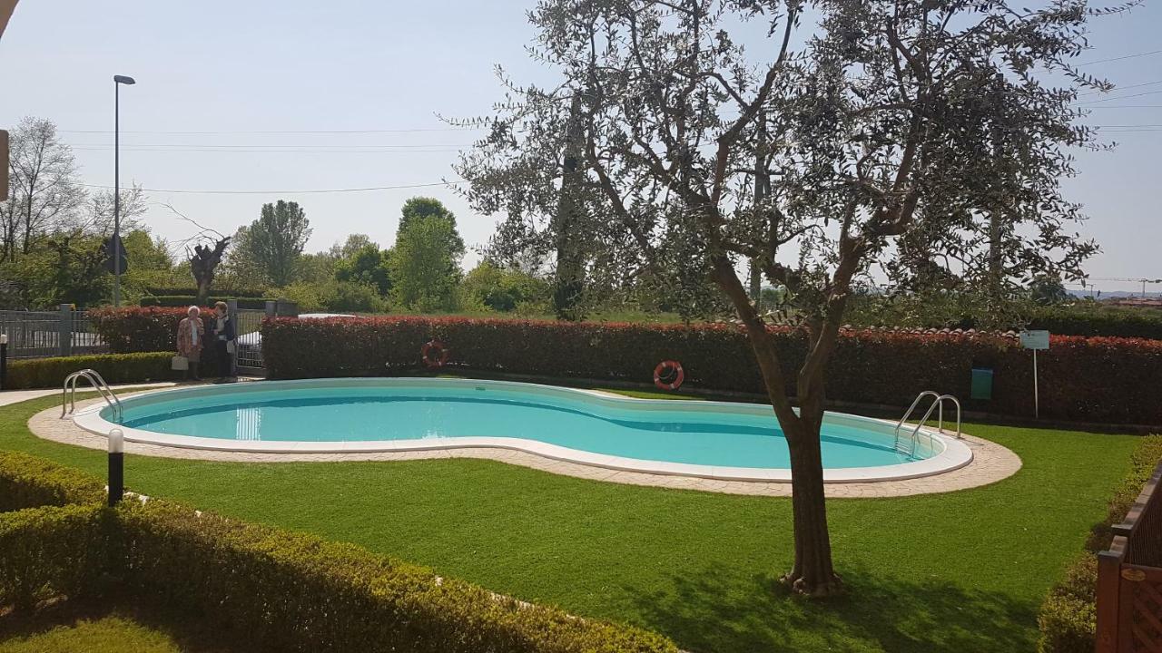 Villa Villacolle Sirmione Eksteriør bilde